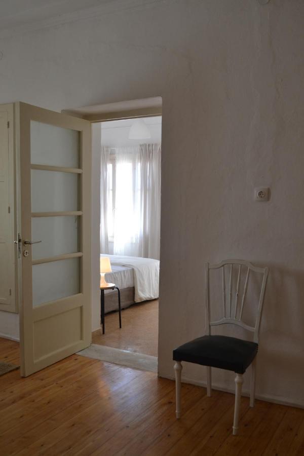 Feidiou 1 Apartment Aegina Bagian luar foto